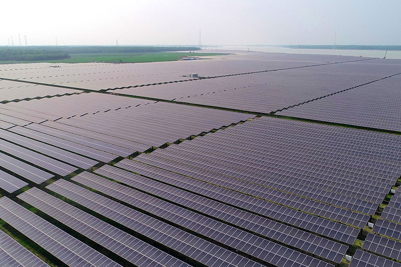 Vietnam conecta la mayor planta fotovoltaica del Sudeste Asiático con 420 MW