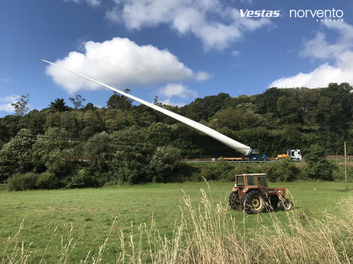 Norvento reduce el impacto a la hora de transportar las palas de los aerogeneradores a través de una innovadora técnica llamada 'bladelifter'