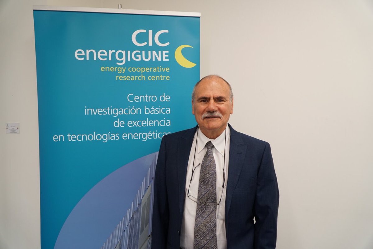 La Universidad de Stanford elige al vasco Michel Armand como el investigador más importante en energía de España