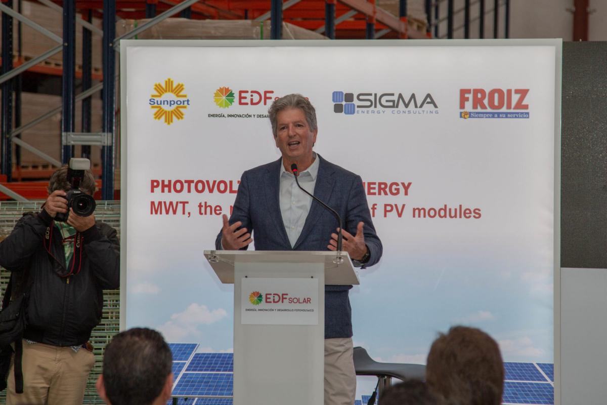 Martin Green, el padre de la fotovoltaica moderna, presenta en España su nuevo módulo solar que revolucionará el mercado