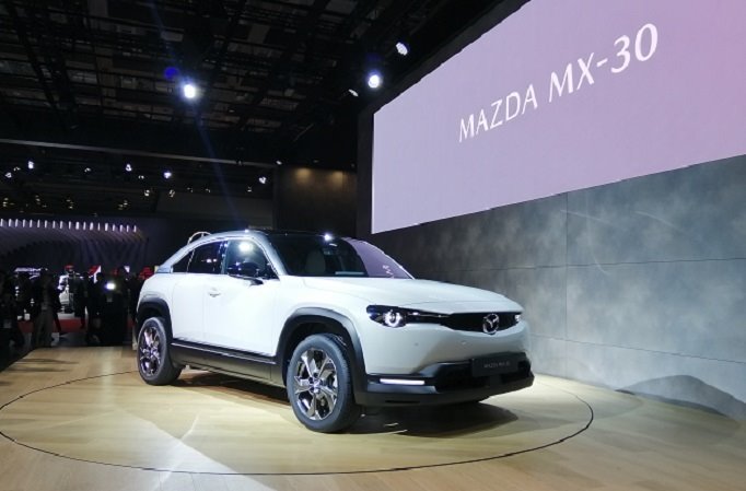 Iberdrola se alía con Mazda para el suministro de puntos de recarga e impulsar la movilidad eléctrica