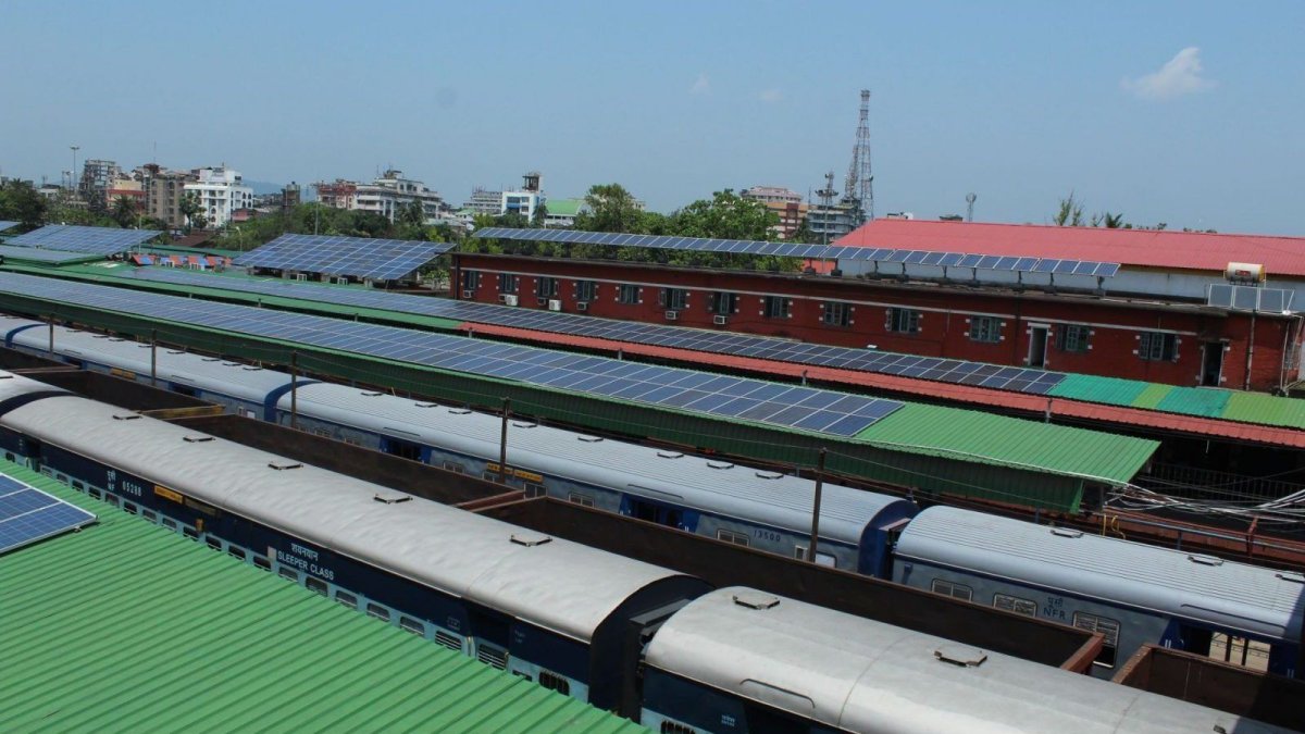Indian Railways instalará 500 MW de energía solar en la azotea para 2021-22