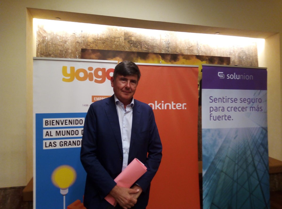 Manuel Pimentel será el mediador en el conflicto entre Endesa y sindicatos por el convenio colectivo