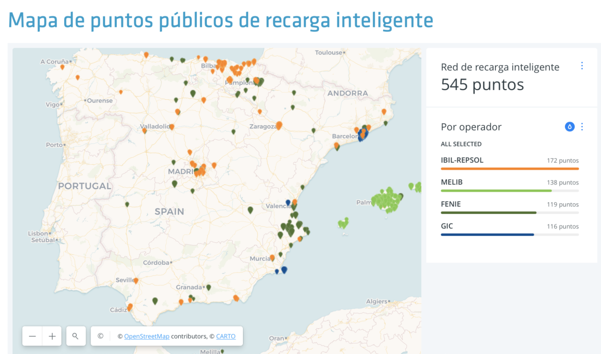 REE publica un mapa con 562 puntos de recarga inteligente para coches eléctricos