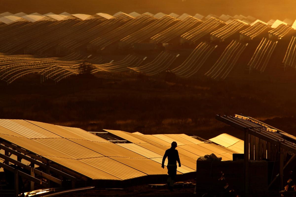 Iberdrola recurre el posible desmantelamiento de la fotovoltaica más grande de Europa