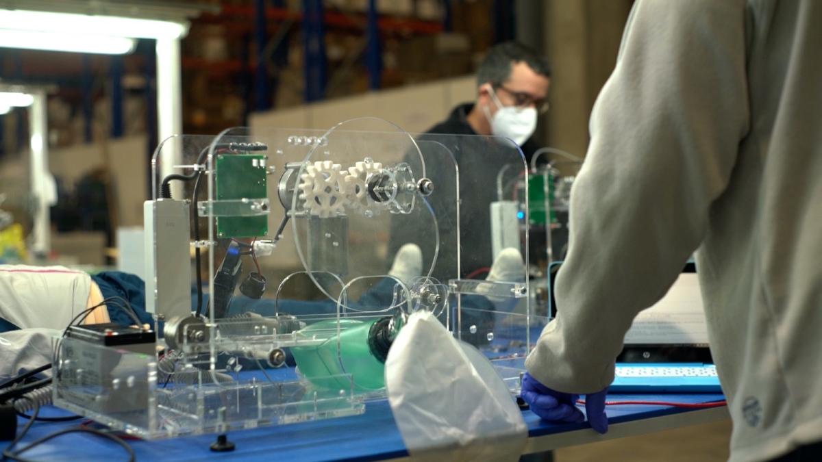 El clúster de energía Secartys ha coordinado un consorcio de empresas que ha fabricado respiradores para luchar contra el COVID-19