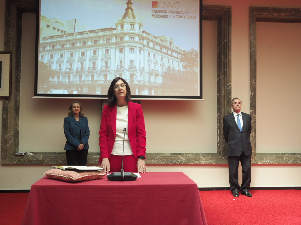 Echa a andar la nueva CNMC: Cani Fernández promete independencia, rigor y eficacia en el organismo regulador