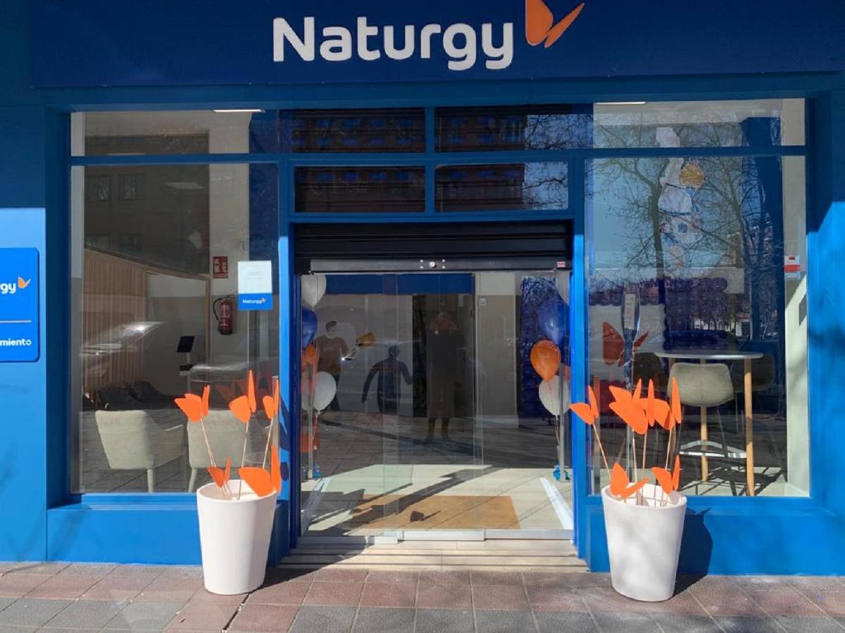 Naturgy ofrece a sus clientes un 10% de descuento en el alquiler de vehículos de Rentalcars.com