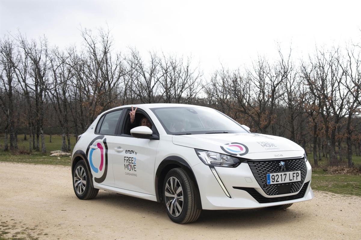 Free2Move renueva su servicio de coche compartido en Madrid con 200 unidades del Peugeot 208 eléctrico