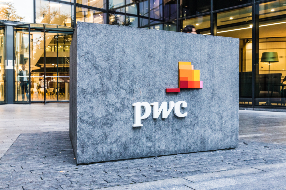 PwC se compromete a alcanzar las cero emisiones netas en todo el mundo en 2030