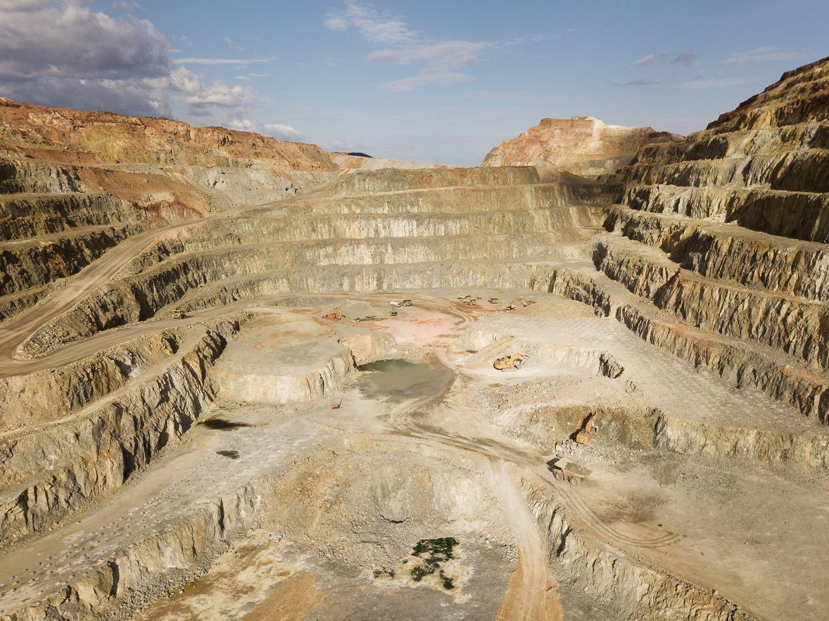 Atalaya Mining proyecta en Riotinto la primera planta fotovoltaica para autoconsumo en terrenos mineros en España