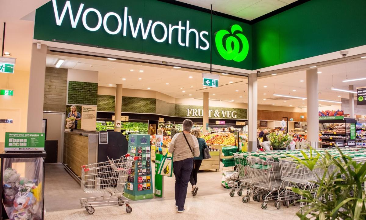 El grupo minorista Woolworths se compromete a que los más de dos teravatios-hora que consume al año sean 100% renovables