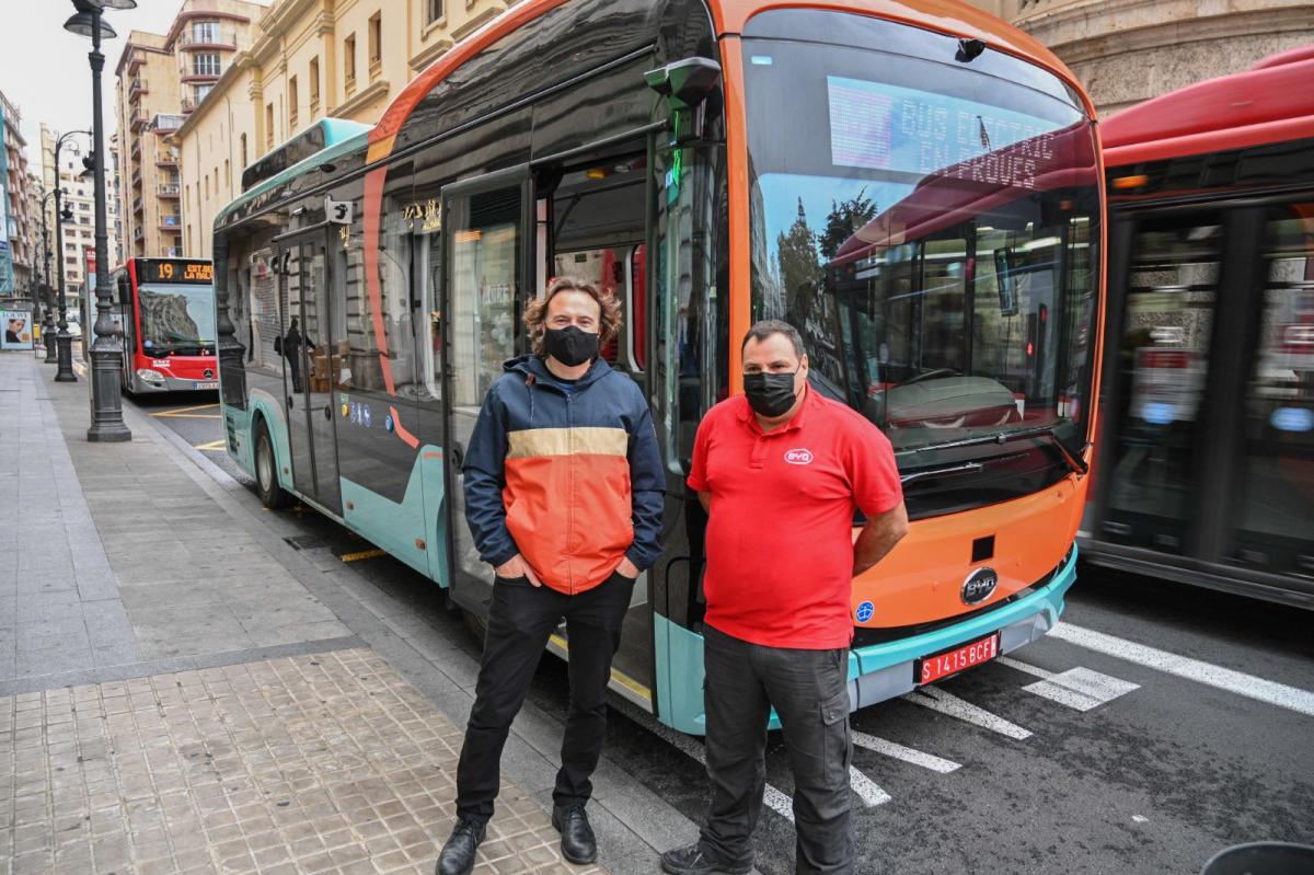 Valencia prueba un nuevo autobús eléctrico del fabricante chino BYD