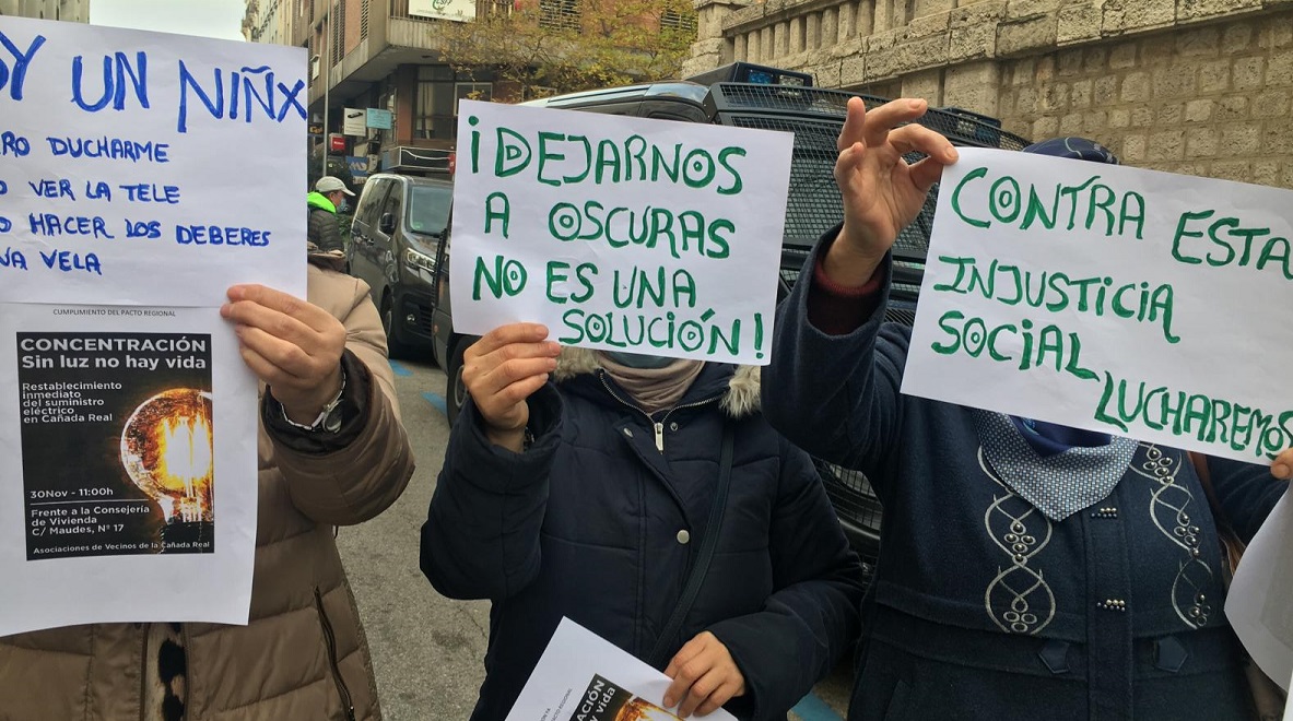 Almeida pondrá electrógenos y Naturgy suministrará el gasoil para los vecinos afectados de La Cañada Real