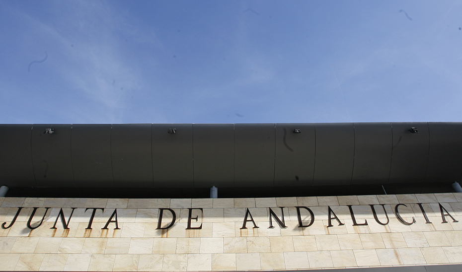 La Junta abre un expediente informativo a Endesa por cortes de luz en Granada