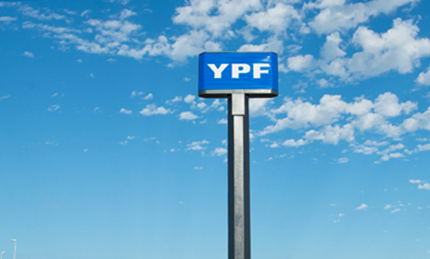 YPF vuelve a mejorar la oferta para canjear bonos por 6.227 millones de dólares