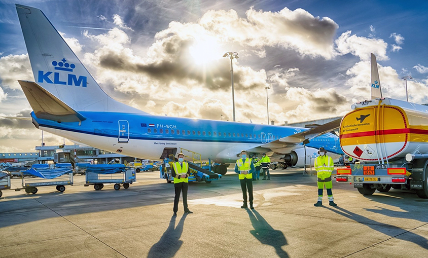 KLM realiza el primer vuelo de pasajeros con queroseno sintético sostenible