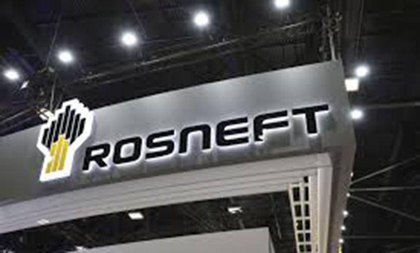 La petrolera rusa Rosneft gana 8.198 millones hasta septiembre