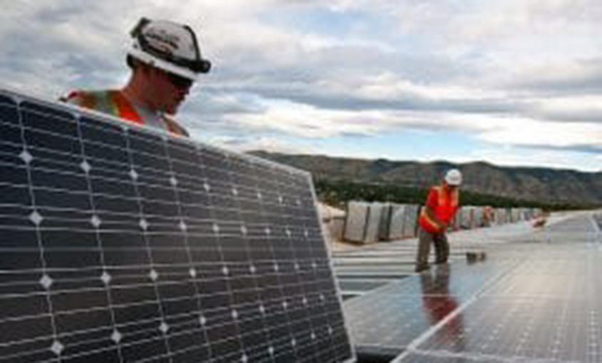 Avanzalia Solar pone en marcha un proyecto de energía solar en Panamá con 450.000 paneles solares