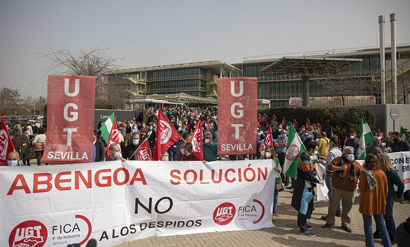 Minoristas de Abengoa critican las condiciones "leoninas" de banca y fondos buitre en la reestructuración