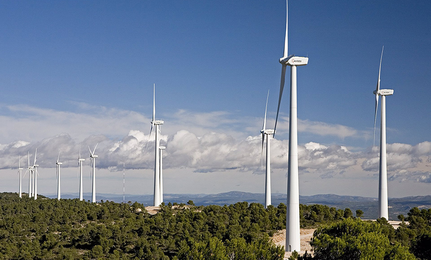 Los bajistas vuelven a Acciona tras dispararse la acción a máximos de la última década