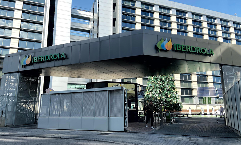 Iberdrola paraliza las licitaciones en curso de proyectos de renovables tras las medidas del Gobierno