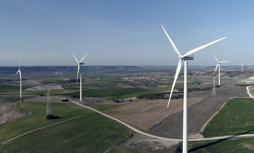 Acciona aumenta sus objetivos en renovables y prevé triplicar su capacidad en 10 años