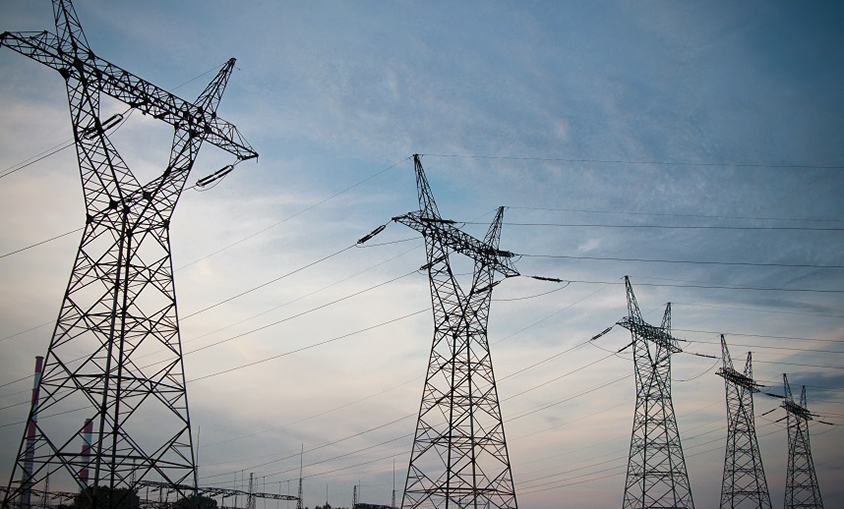 Los operadores de los mercados eléctricos alertan del impacto del plan de España y Portugal para bajar la luz