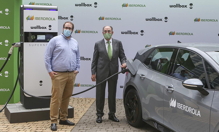 Iberdrola acelera su plan en movilidad eléctrica con la adquisición de 1.000 cargadores rápidos de Wallbox