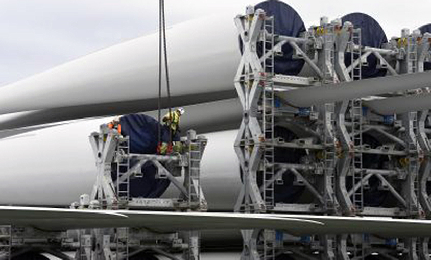 Saitec construye en Bilbao una plataforma flotante de hormigón para aerogeneradores
