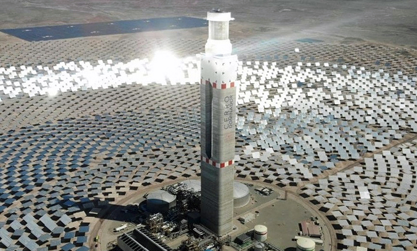 El presidente de Chile inaugura la planta termosolar Cerro Dominador construida por Abengoa y Acciona