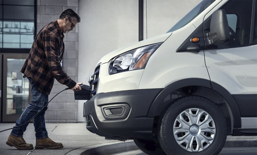 Ford somete a las condiciones ambientales más extremas a la nueva Transit eléctrica