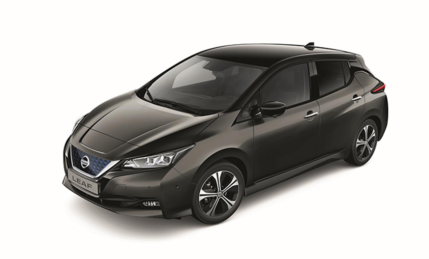 Uber acuerda con Nissan descuentos de hasta un 23% en vehículos eléctricos para conductores de taxi y VTC