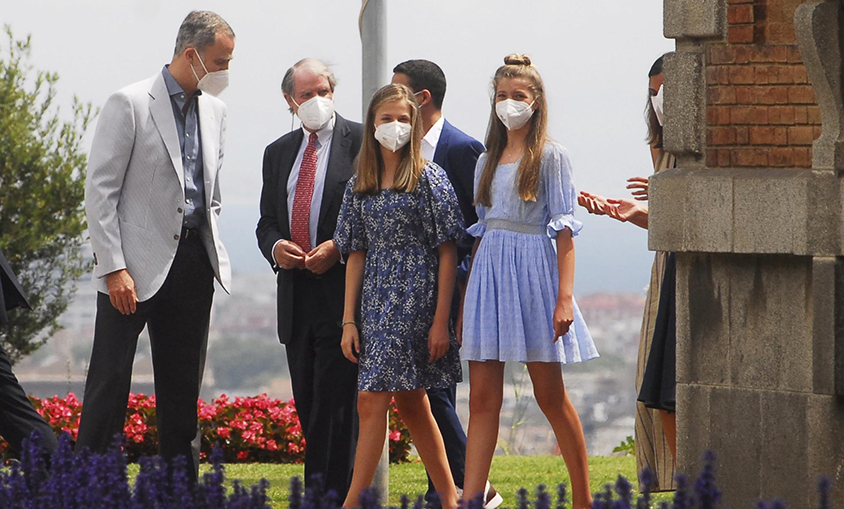 La Princesa Leonor y la Infanta Sofía participan en la plantación de seis árboles para luchar contra el cambio climático