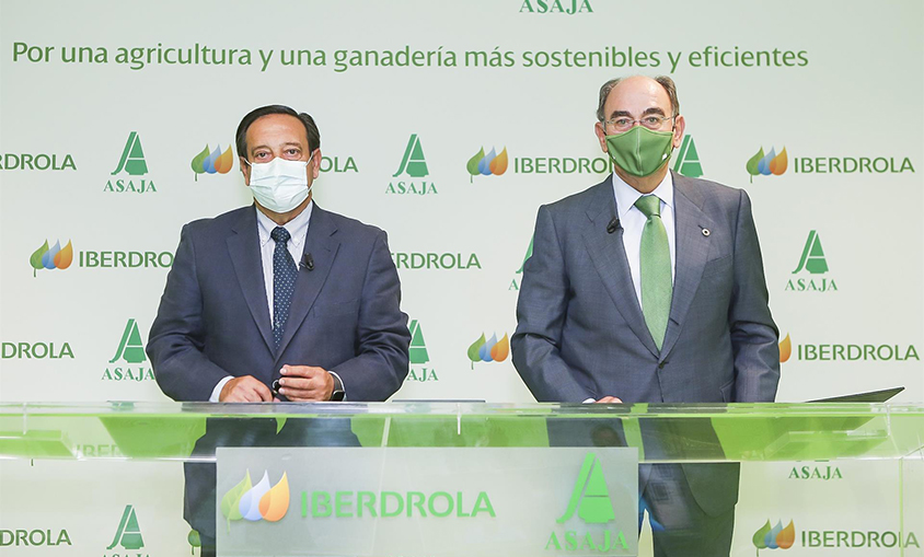 Iberdrola y Asaja suscriben una alianza para impulsar la agricultura y ganadería cero emisiones