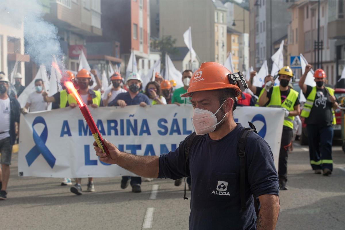 Alcoa da un año al Gobierno para resolver el precio energético para después afrontar la venta de la planta de San Cibrao