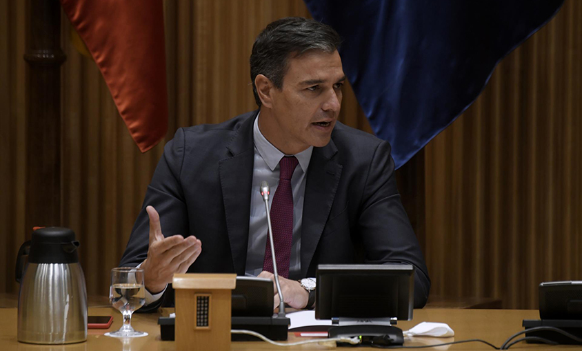 Sánchez anuncia que "pronto" se aprobarán "nuevos amortiguadores sociales" ante la subida del precio de la luz