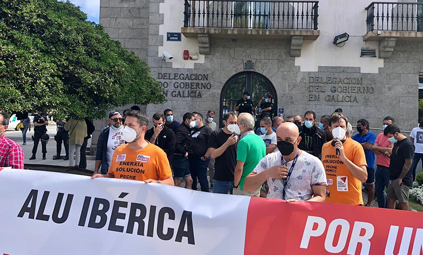 El Ministerio de Industria afirma que habrá una salida para Alcoa San Cibrao si la empresa "quiere"