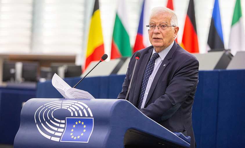 Borrell dice que la UE no pagará gas ruso en rublos y no descarta un embargo