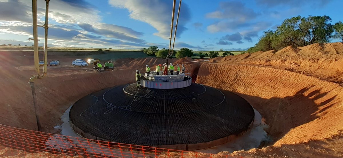 Endesa registra más de 330 trabajadores en la construcción de su mayor parque eólico en Aragón
