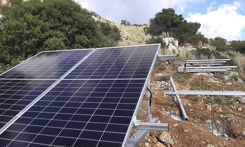 El Foro Solar incide en la importancia del impulsar la fotovoltaica para bajar el recibo de la luz