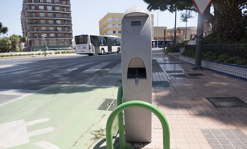 Cable Energía firma un acuerdo con Ceees para instalar puntos de recarga de vehículos eléctricos