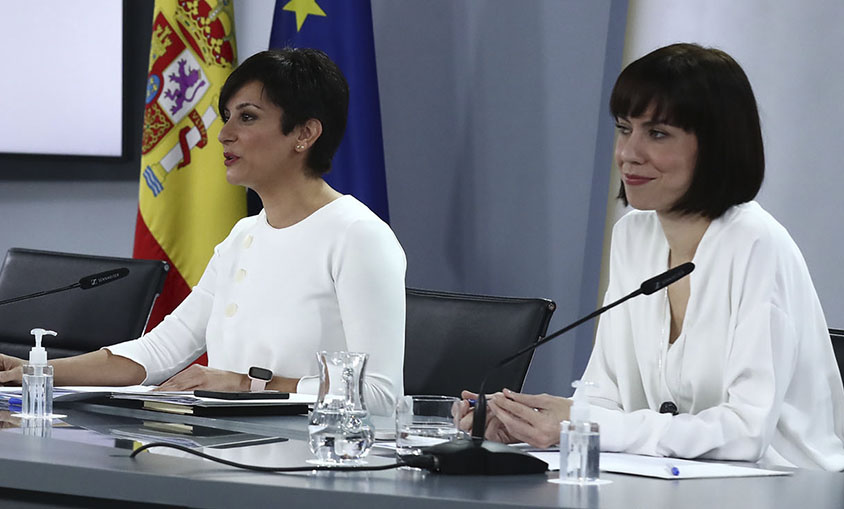 La ministra Morant afirma que la energía solar es la gran alternativa para abaratar factura la luz