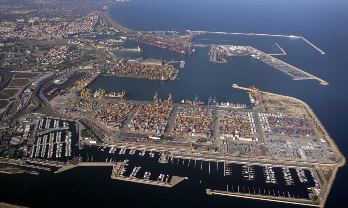 El puerto de Valencia, el primero de Europa en recibir una carga de hidrógeno