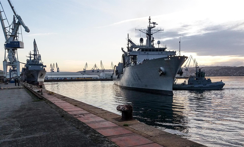 La Armada Española recibe las primeras entregas de combustible del Grupo Hafesa