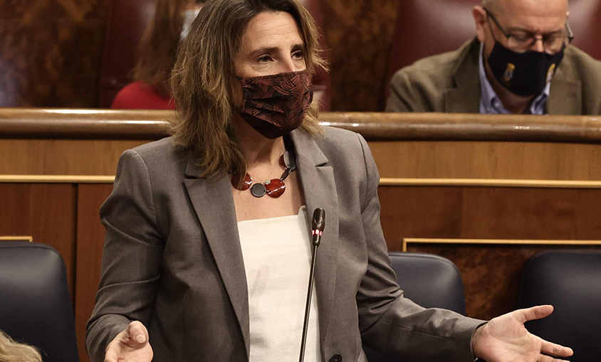 El Gobierno prorroga hasta el 30 de abril la rebaja de impuestos en la factura de la luz