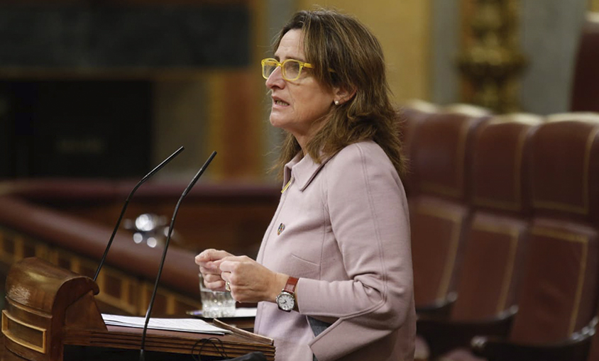 Ribera atribuye el nuevo récord de la luz a la mayor demanda de Francia por el cierre de sus nucleares