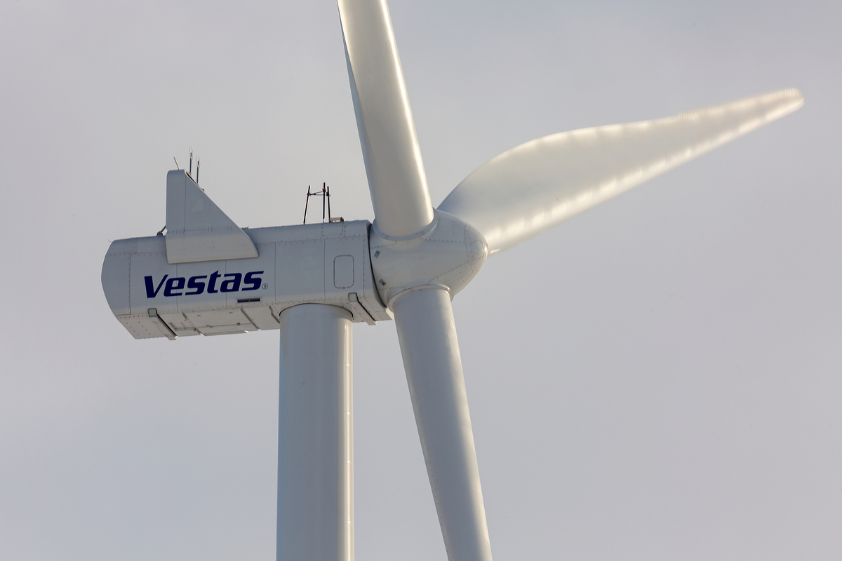 Los 10 mayores fabricantes de turbinas eólicas en 2021: Vestas recupera el liderazgo en otro año récord de casi 100 gigavatios instalados