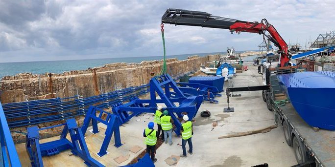 Eco Wave Power ultima su proyecto de energía de las olas en el puerto de Jaffa