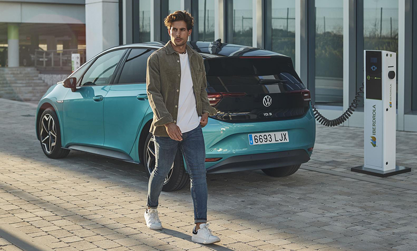 El grupo Volkswagen duplica sus ventas mundiales de eléctricos en 2021, hasta las 452.900 unidades